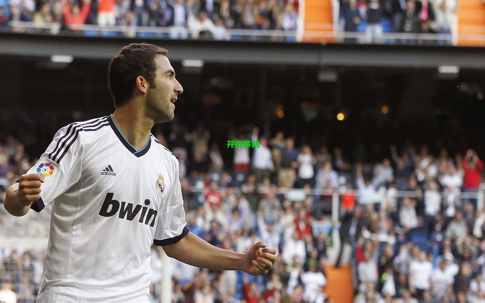 费雷尔重提克鲁伊夫名言，足球的灵魂是冒险，而非功利