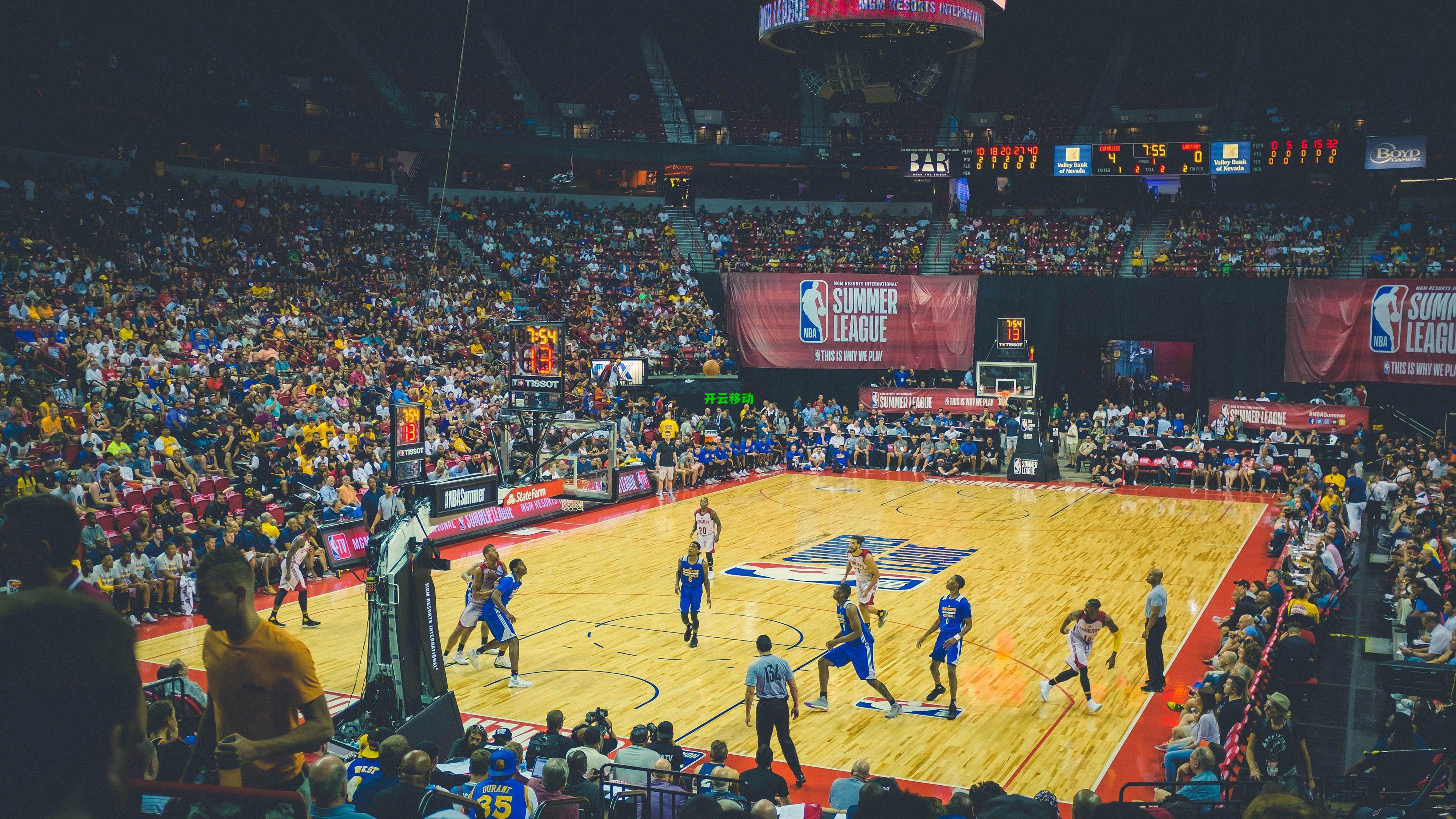 泰州队角球战术显奇效 王振宇乱军丛中一剑封喉